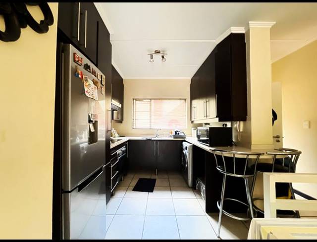 2 BEDROOM PROPERTY TO RENT IN DOUGLASDALE
